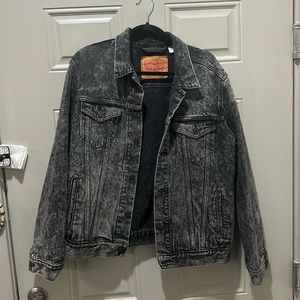 Levi’s Acid wash jean jacket